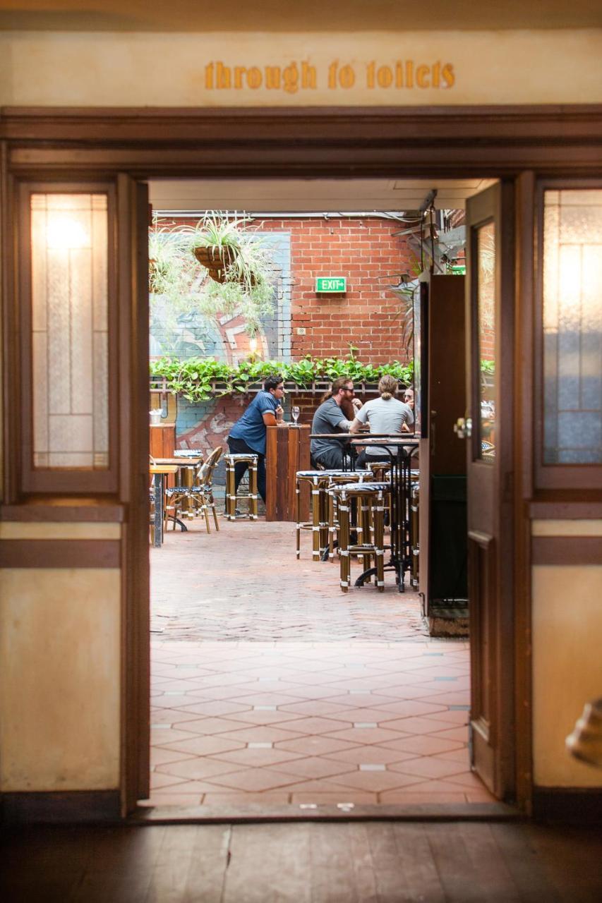 Nightcap At Belgian Beer Cafe Hotel Perth Exterior foto
